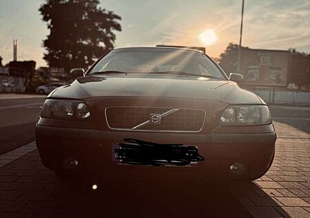 Volvo S60 2.5T AWD