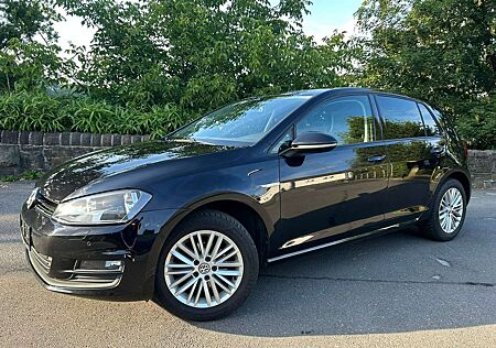 VW Golf Volkswagen 1.2 TSI BMT CUP Navi/Klimaauto./SHZ/2.Hand