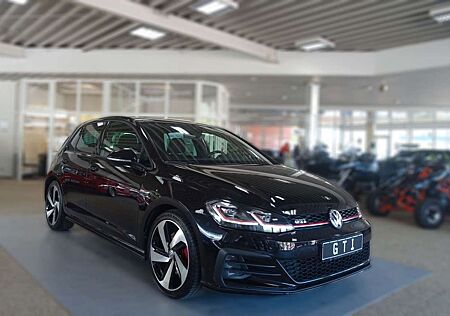 VW Golf Volkswagen VII Lim. GTI; NAV AID DynAudio ACC Keyless