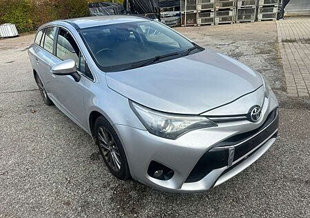 Toyota Avensis (Rechtslenker)