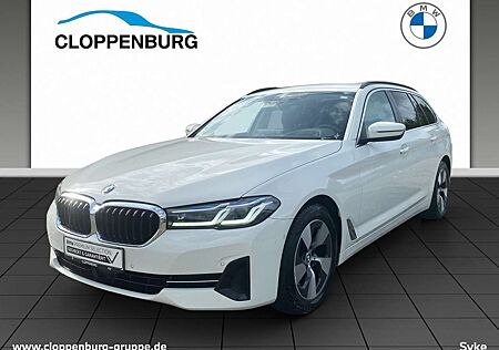 BMW 520 d Touring+Head-Up+HIFI+Driving.Assist+Komfortzg.++