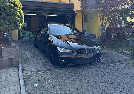 BMW 335i 335 Cabrio Aut.