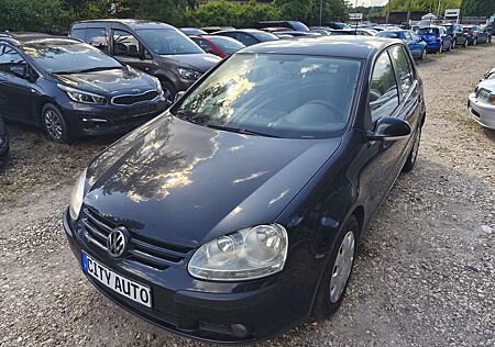 VW Golf Volkswagen Trendline