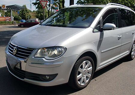 VW Touran Volkswagen 1.4 TSI DSG Highline