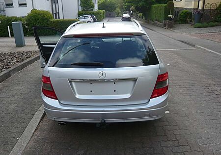 Mercedes-Benz C 220 T CDI DPF Automatik BlueEFFICIENCY Special E