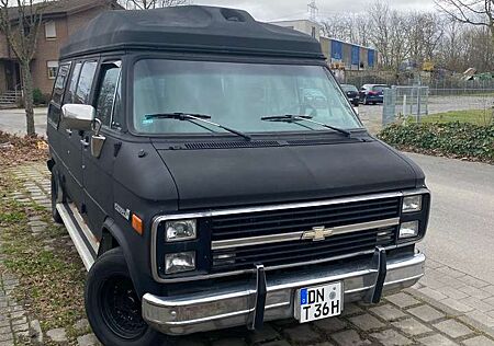 GMC Vandura Starcraft Edition