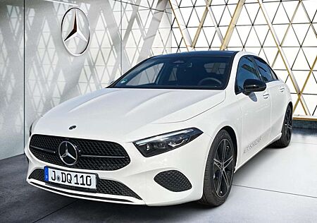 Mercedes-Benz A 180 Limousine Progressive LenkradH*Pano*Kamera