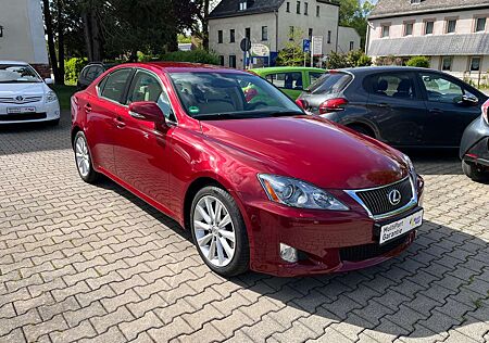 Lexus IS 250 250 V6 / Luxury Line / Mark Levinson / 1. Hand /