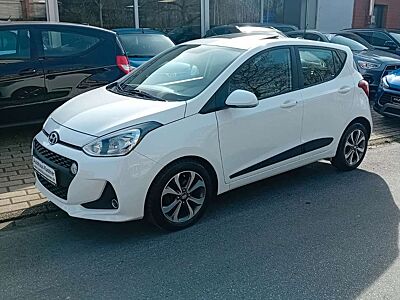 Hyundai i10 Style 1,2ltr "Klima,4-Zyl.,GSSD,Navi,PDC,SHZ