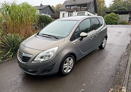 Opel Meriva Design Edition