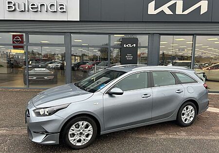 Kia XCeed Ceed SW / cee'd SW Ceed Sportswagon 1.5T 140PS DCT7 Vision Komfort+