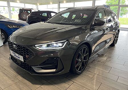 Ford Focus Turnier ST X