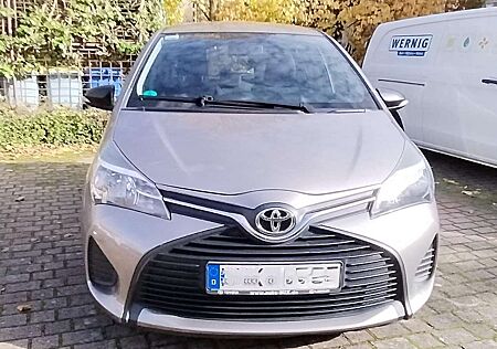 Toyota Yaris 1.0 VVT-i