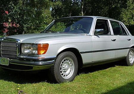 Mercedes-Benz 280 SE