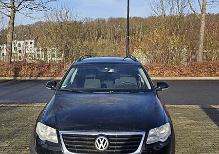 VW Passat Variant Volkswagen 2.0 TDI BlueMotion Technology DPF Comfortline