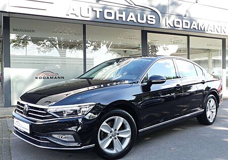VW Passat Volkswagen Lim. Elegance*ACC*AppleCarP.*Kamera*LED*