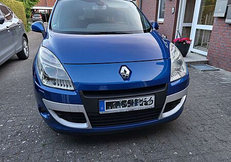 Renault Scenic dCi 110 FAP Dynamique