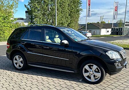 Mercedes-Benz ML 350 CDI 4Matic 7G-TRONIC DPF Sondermodel Esition 1 AMG