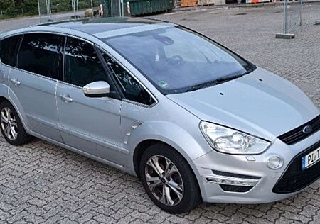 Ford S-Max Titanium 2,2 TDCi Automatik AHK 7Sitze Pano
