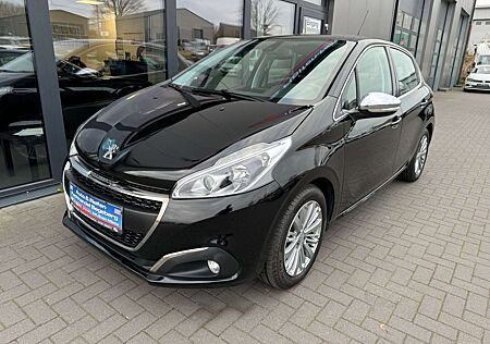 Peugeot 208 1.2 Puretech 110 Allure*NAVI*SITZHZG*PDC*