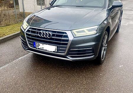 Audi Q5 2.0 TFSI quattro S tronic sport