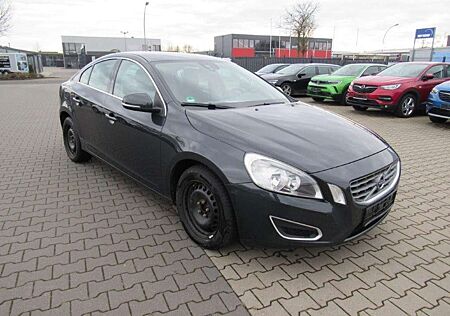 Volvo S60 Lim. Momentum*BUSINESSPAKET PRO*NAVI*