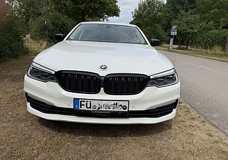 BMW 520d 520 Touring Aut. - HUD, Adapt. LED, AHK, ACC, uvm