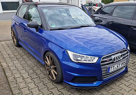 Audi S1 2.0 TFSI quattro