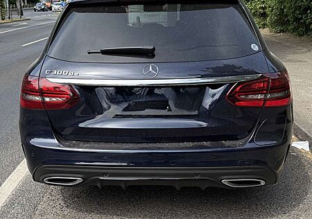 Mercedes-Benz C 300 de T 9G-TRONIC AMG Line