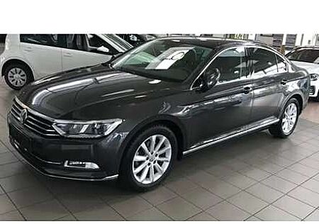 VW Passat Volkswagen Automatik Trend