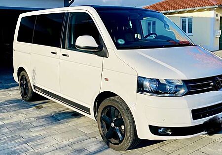 VW T5 Multivan Volkswagen Kurz DSG Edition 25