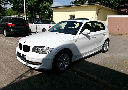 BMW 116i 116 Edition Lifestyle.NAVI,XENON.