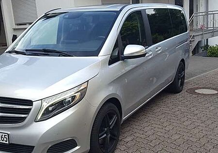 Mercedes-Benz V 250 /300 d EXCLUSIVE EDITION lang (447.813