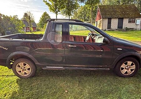 Fiat Strada 1.3 JTD Lange Kabine Adventure