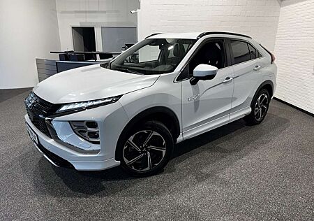 Mitsubishi Eclipse Cross Plus Select Black 4WD STANDHEIZUNG