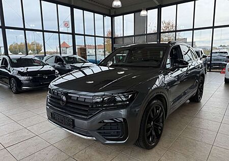 VW Touareg Volkswagen R-Line 4Motion Blackstyle