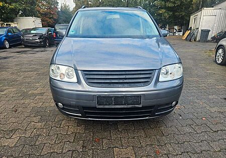 VW Touran Volkswagen 1.6 75KW KLIMAAUT*7-SITZER*TOUCH*TÜV NEU