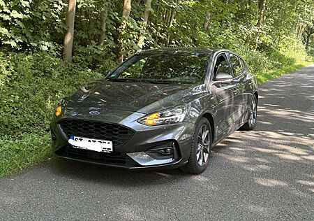 Ford Focus 1.0 EcoBoost Start-Stopp-System ST-LINE