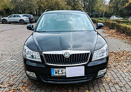 Skoda Octavia Combi 1.6 TDI DPF Ambition