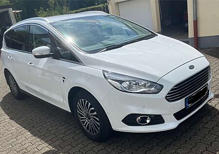 Ford S-Max +Diesel+2.0+EcoBlue+Titanium