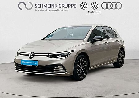 VW Golf Volkswagen VIII Life 1.5 eTSI DSG AHK Navi AppConnect