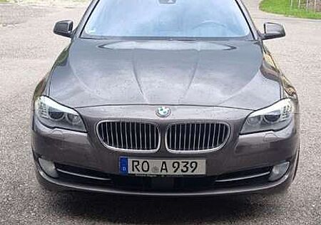 BMW 525d 525 xDrive Touring Sport-Aut.