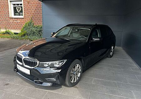 BMW 330 e Touring Sport Line*Garantie*LED*Navi*369€ m