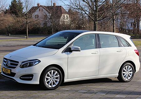 Mercedes-Benz B 220 4Matic