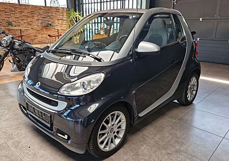 Smart ForTwo Cabrio*Kamera*SHZ*