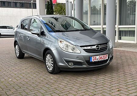 Opel Corsa Satellite