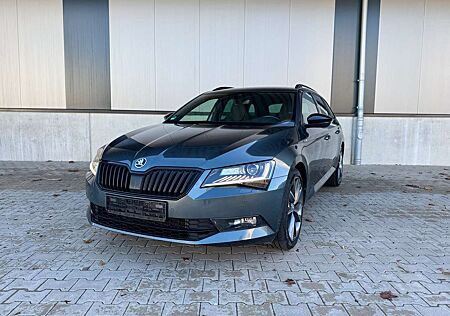 Skoda Superb Sportline 2.0 TDI ACC Keyless CarPlay 1. Hand