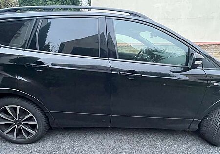 Ford Kuga 1.5 TDCi 2x4 Aut. ST-Line