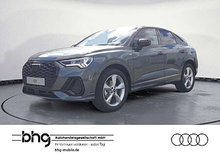 Audi Q3 .