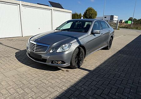 Mercedes-Benz E 300 CDI BlueEfficiency (212.025)